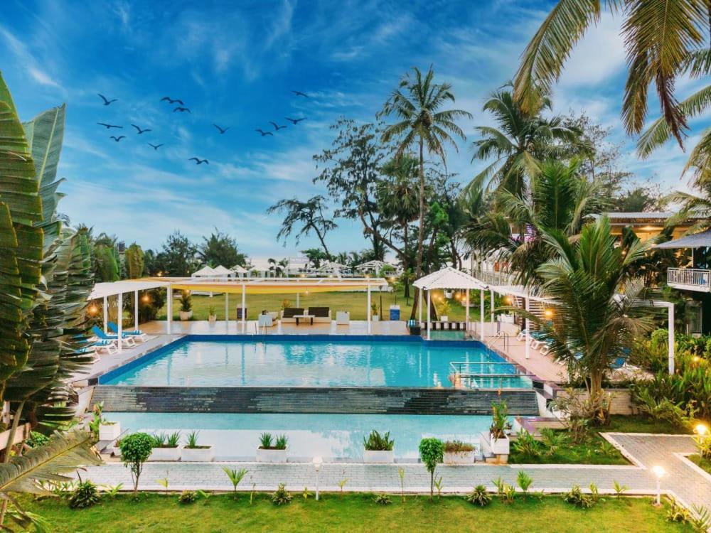 Foxoso La Beach Resort & Spa Gamle Goa Eksteriør billede